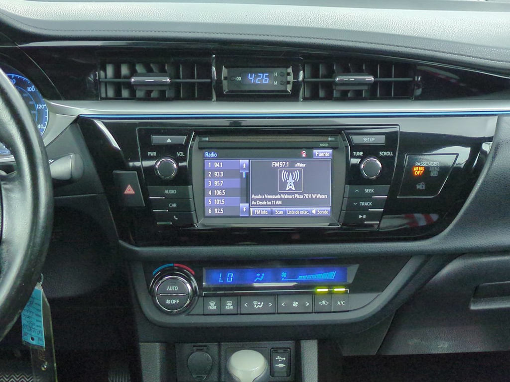 Thumbnail: 2016 Toyota Corolla - 11