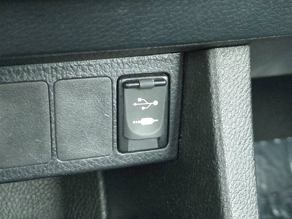 Thumbnail: 2016 Toyota Corolla - 21