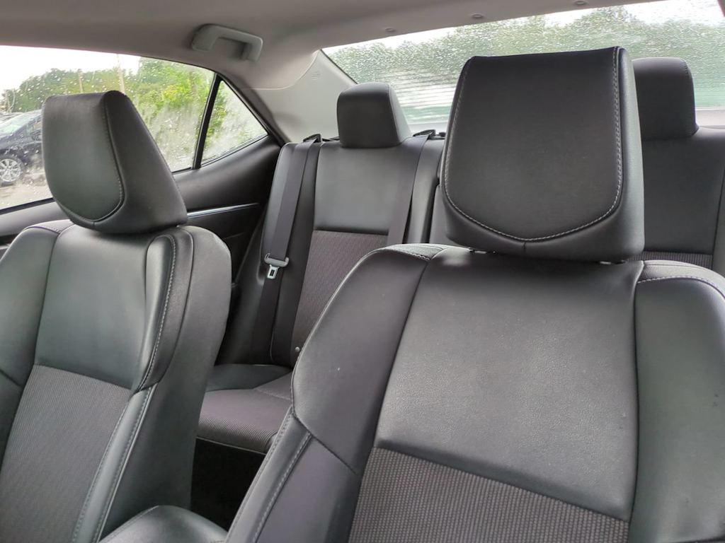 Thumbnail: 2016 Toyota Corolla - 9