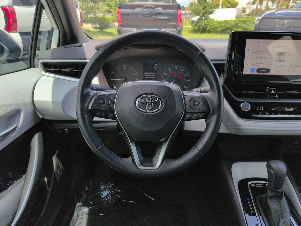 Thumbnail: 2023 Toyota Corolla - 9