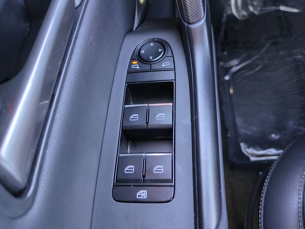 Thumbnail: 2025 Mazda CX-50 - 25