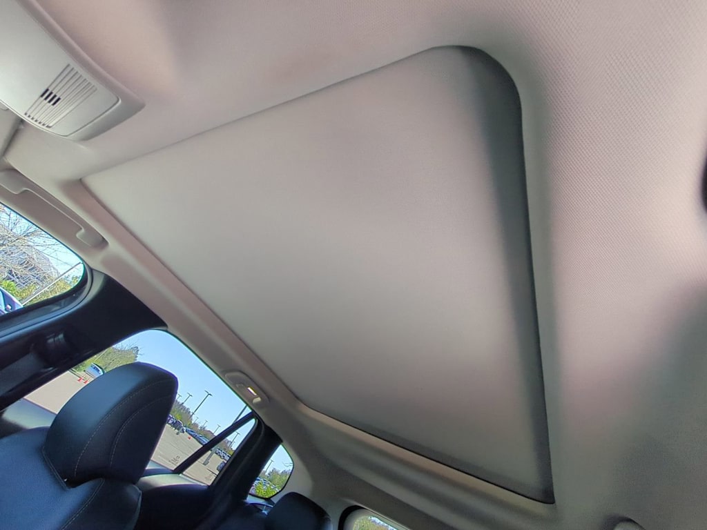 Thumbnail: 2025 Mazda CX-50 - 10