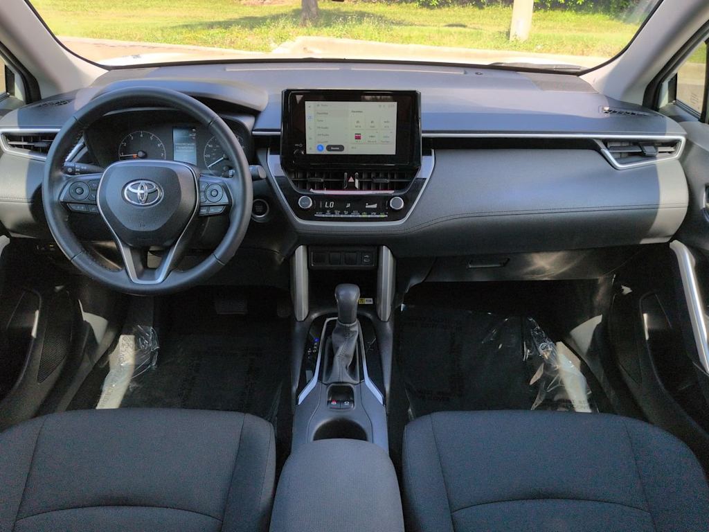 Thumbnail: 2023 Toyota Corolla Cross - 2