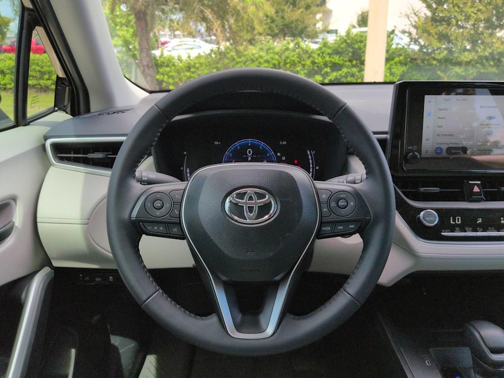Thumbnail: 2026 Toyota Corolla Cross - 6