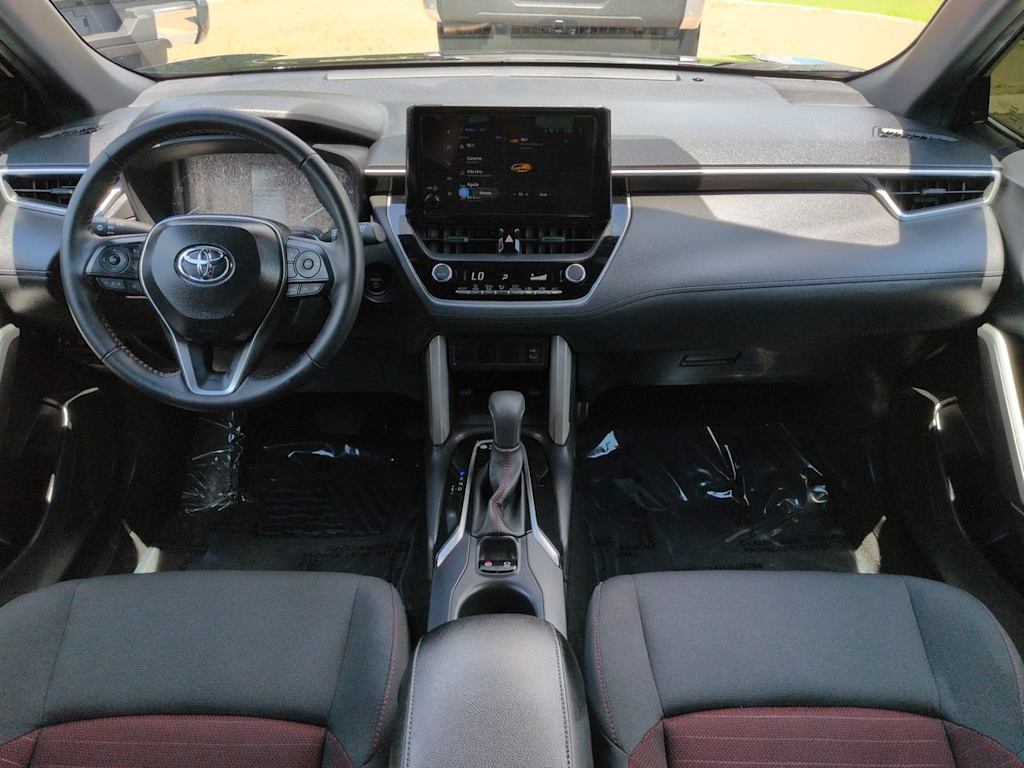 Thumbnail: 2025 Toyota Corolla Cross - 2
