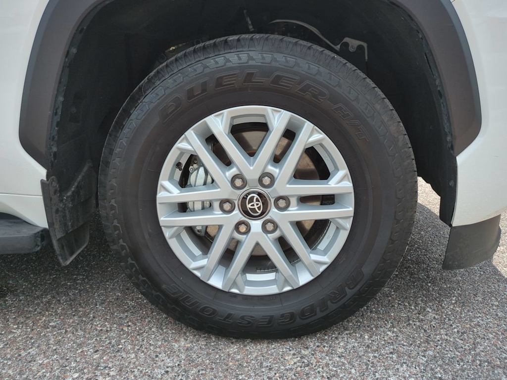 Thumbnail: 2025 Toyota Sequoia - 7