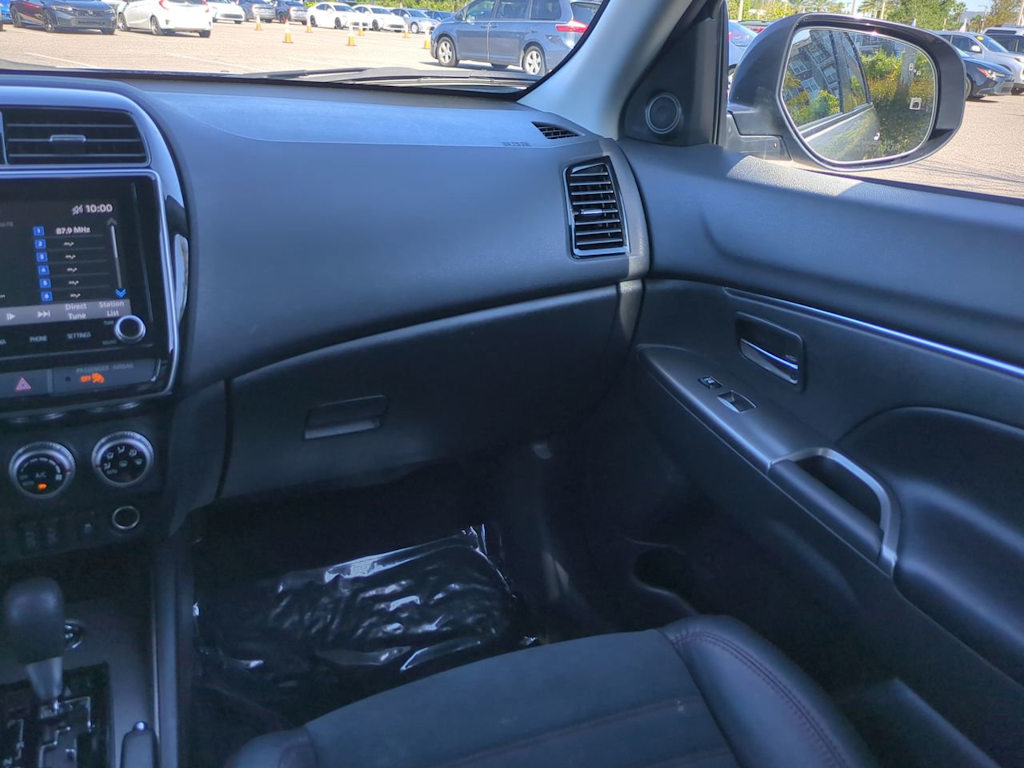 Thumbnail: 2024 Mitsubishi Outlander Sport - 21