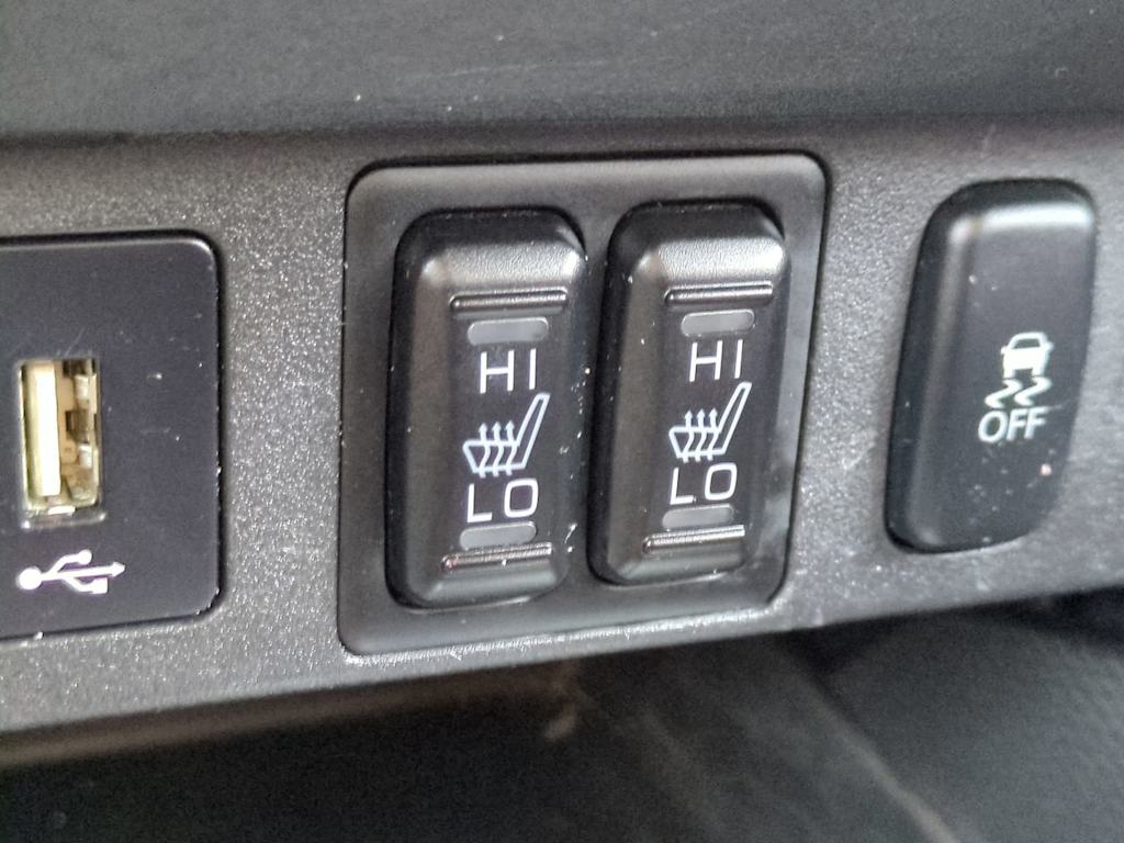 Thumbnail: 2024 Mitsubishi Outlander Sport - 24