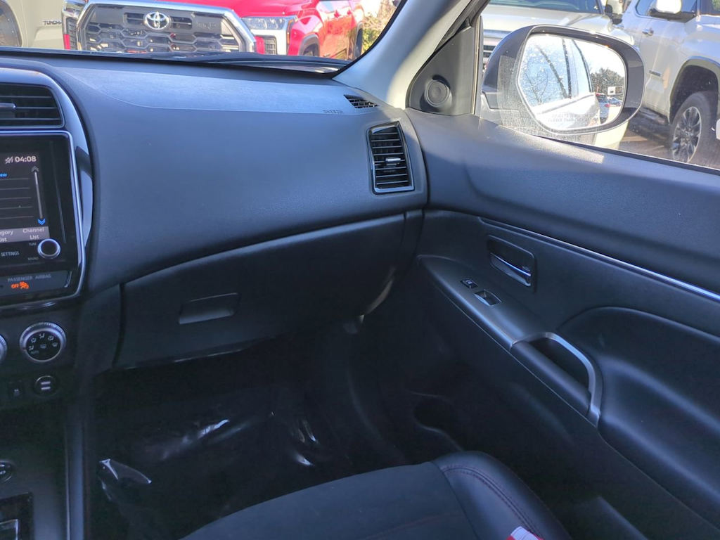 Thumbnail: 2024 Mitsubishi Outlander Sport - 21