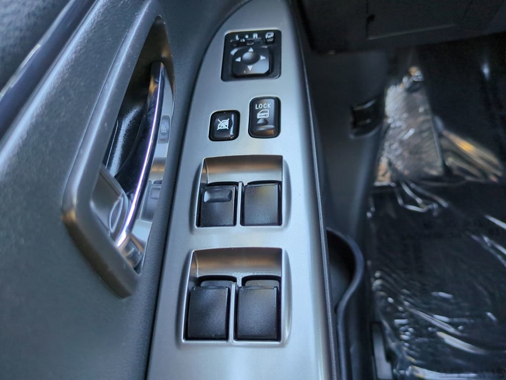 Thumbnail: 2024 Mitsubishi Outlander Sport - 15