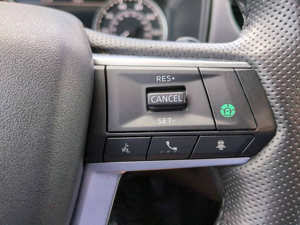 Thumbnail: 2025 Mitsubishi Outlander - 27