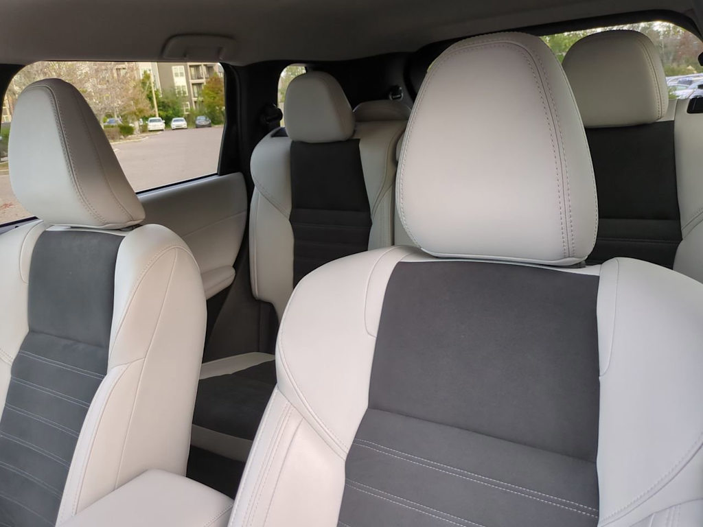 Thumbnail: 2025 Mitsubishi Outlander - 11