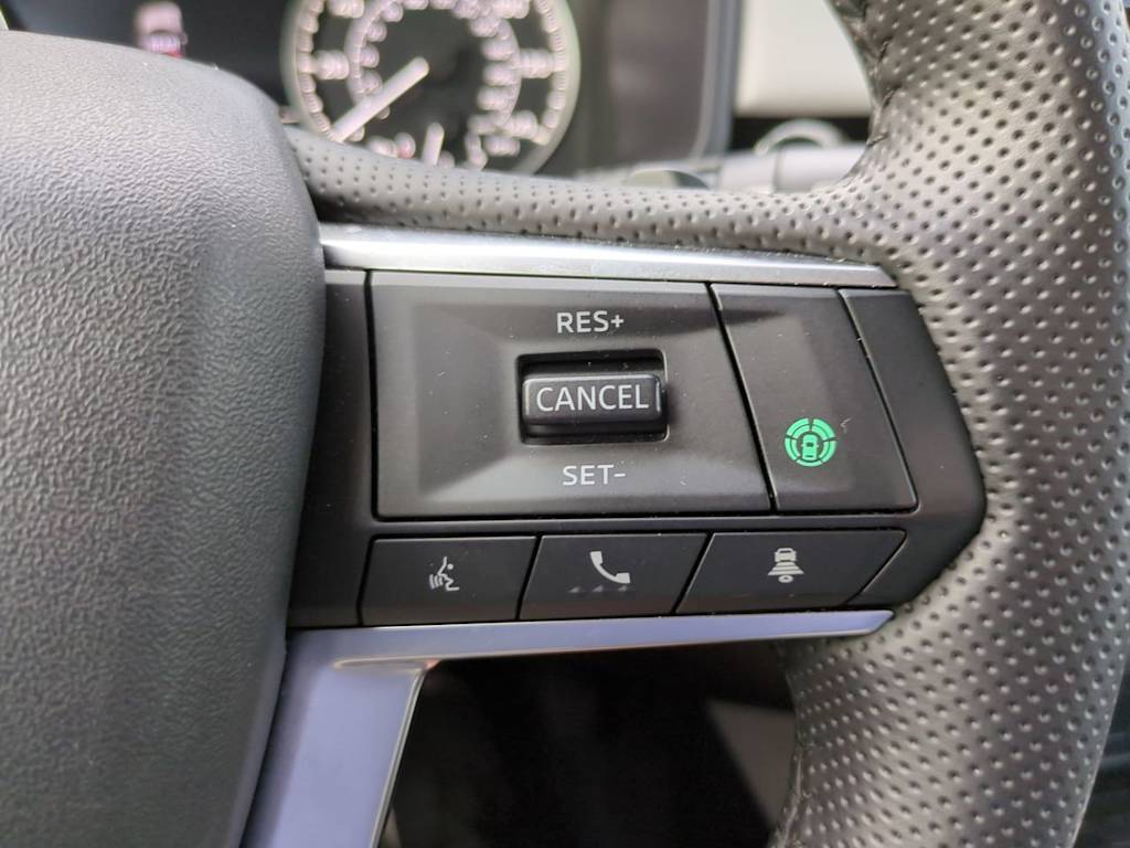 Thumbnail: 2025 Mitsubishi Outlander - 28