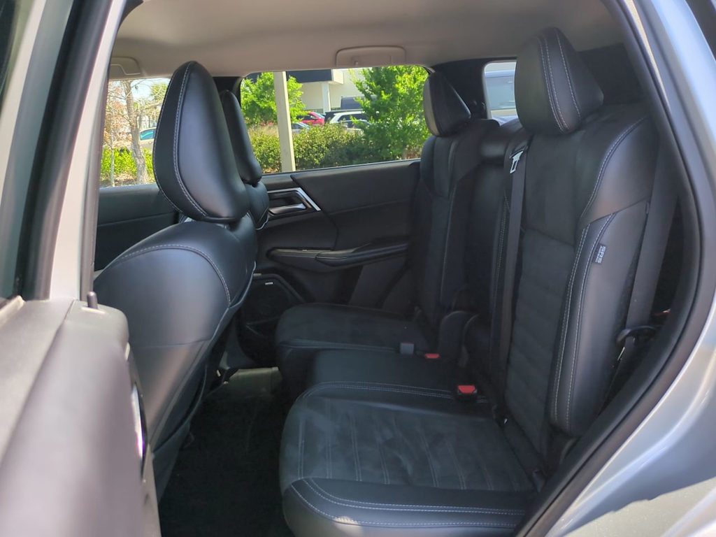 Thumbnail: 2025 Mitsubishi Outlander - 20