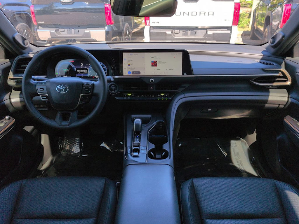 Thumbnail: 2023 Toyota Crown - 2