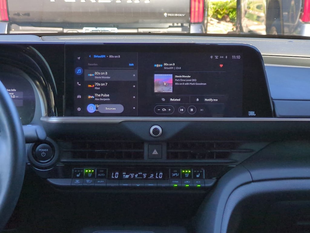 Thumbnail: 2023 Toyota Crown - 12