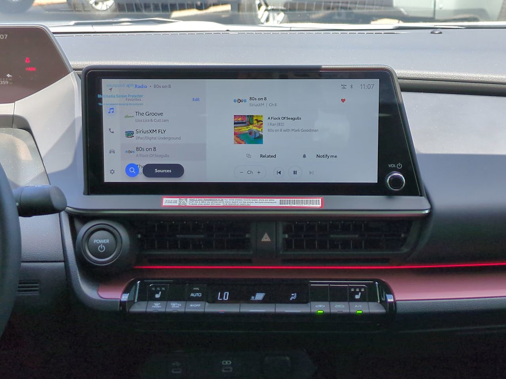 Thumbnail: 2026 Toyota Prius v - 14