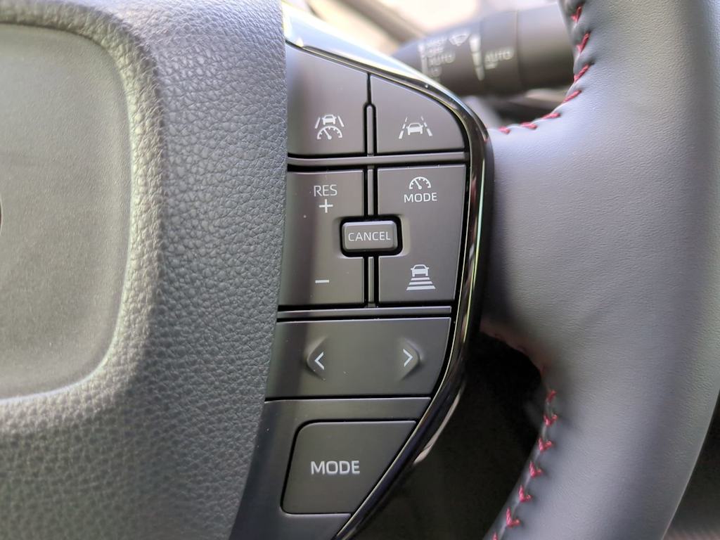 Thumbnail: 2026 Toyota Prius v - 26