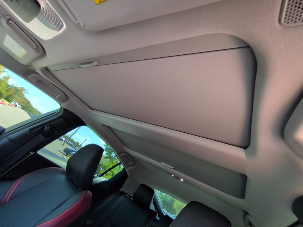 Thumbnail: 2026 Toyota Prius v - 21