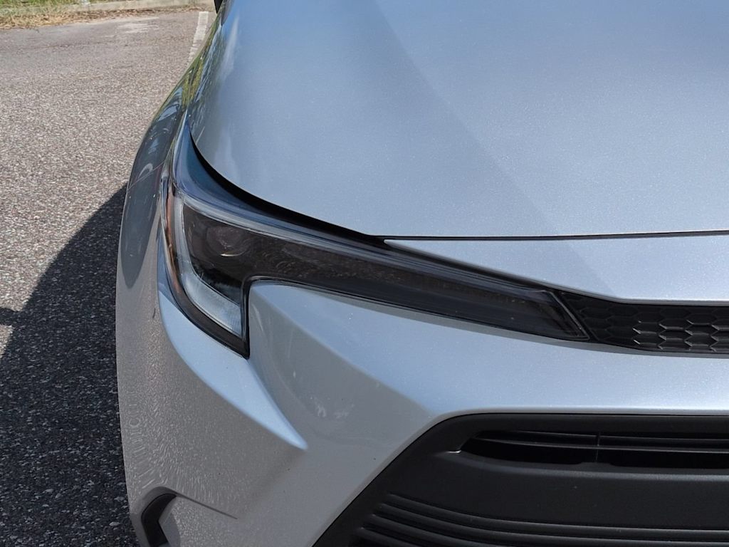 Thumbnail: 2025 Toyota Corolla - 17