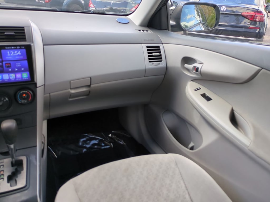 Thumbnail: 2009 Toyota Corolla - 20