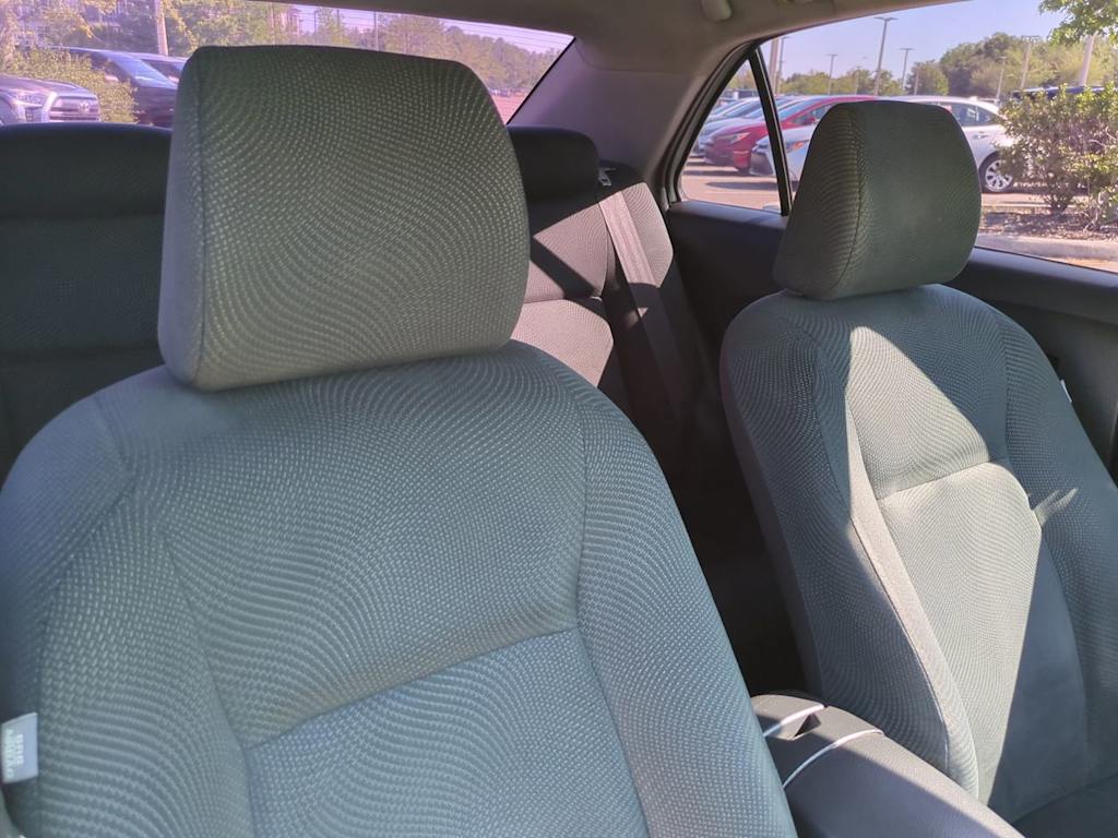 Thumbnail: 2009 Toyota Yaris - 9