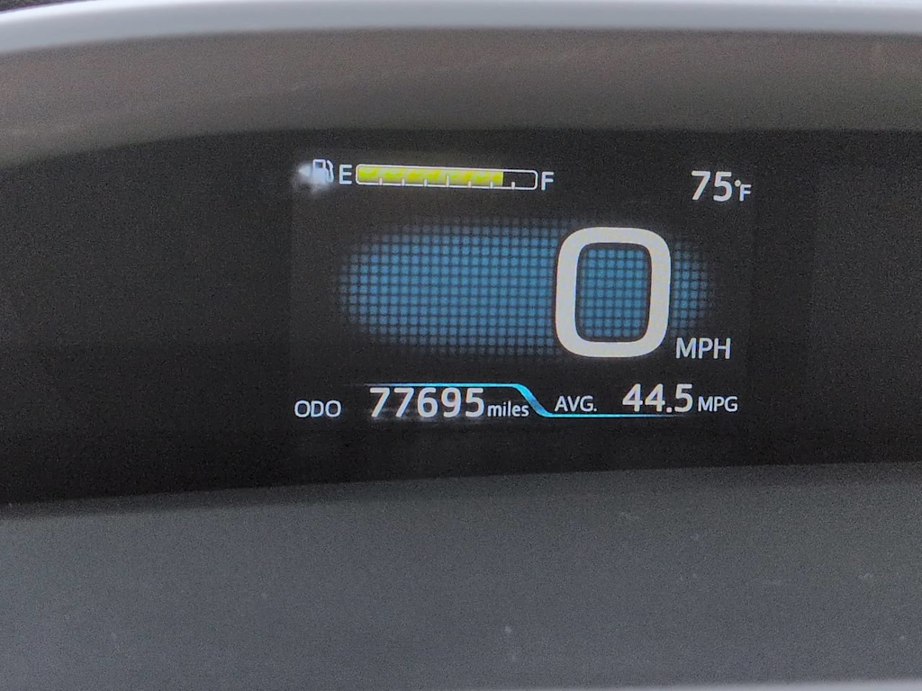 Thumbnail: 2016 Toyota Prius - 27