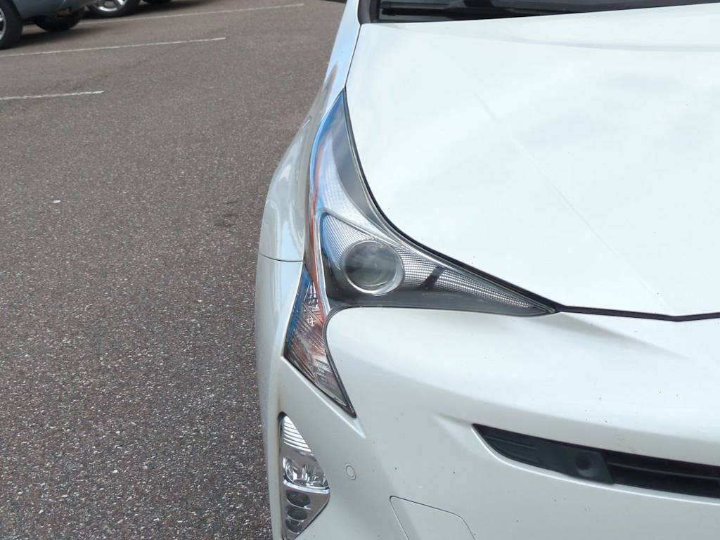 Thumbnail: 2017 Toyota Prius - 7