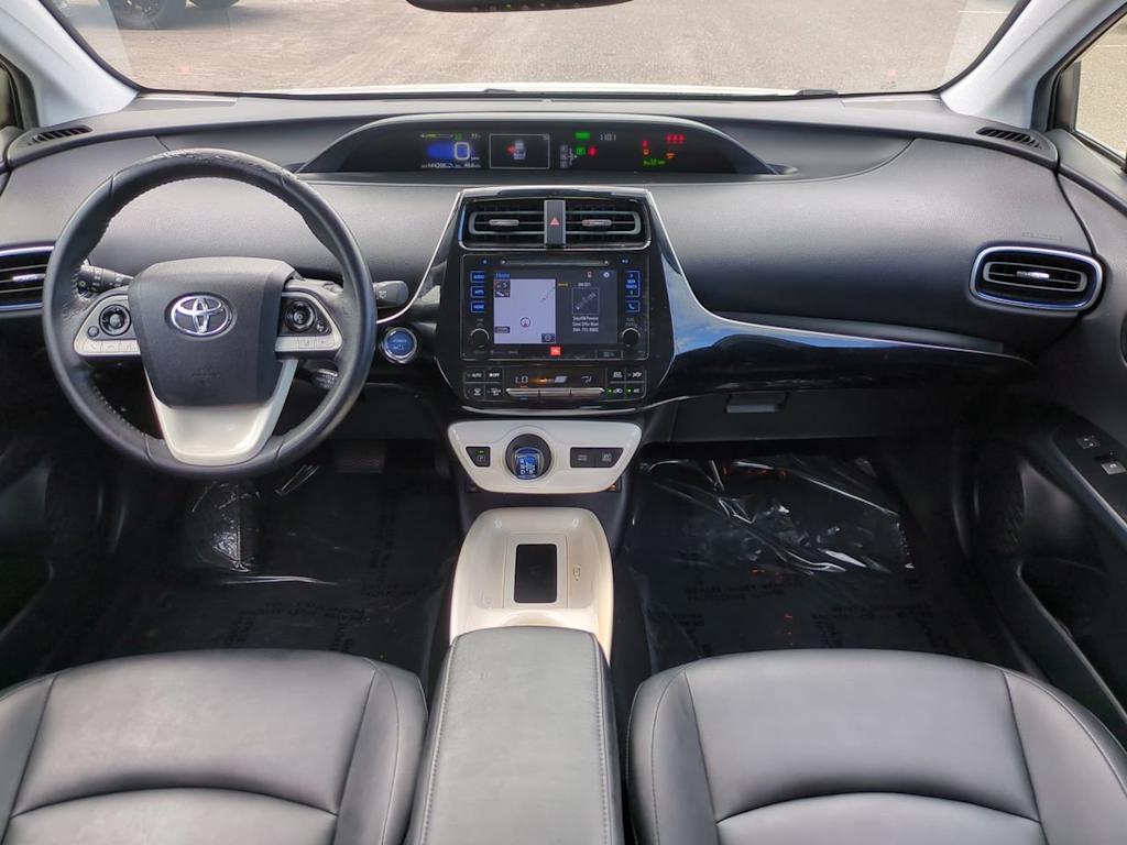 Thumbnail: 2017 Toyota Prius - 2