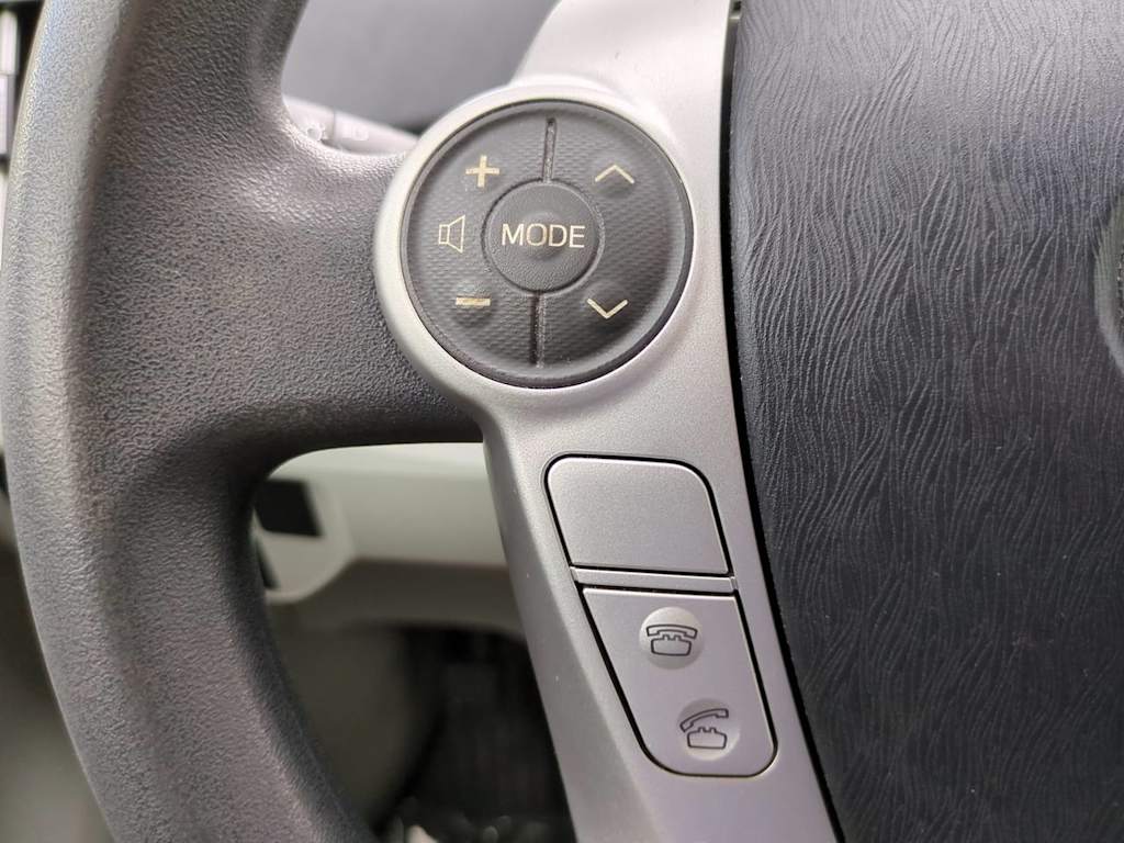 Thumbnail: 2012 Toyota Prius - 22