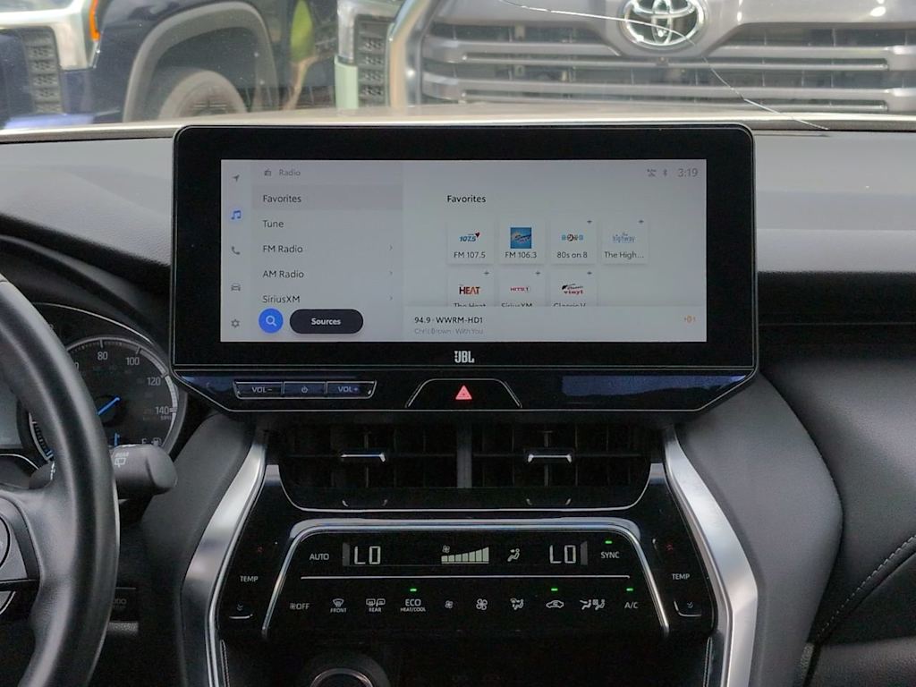 Thumbnail: 2024 Toyota Venza - 14