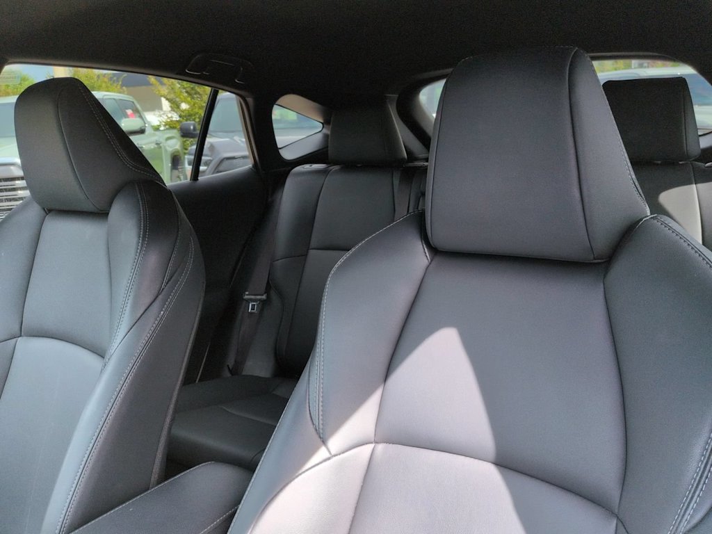 Thumbnail: 2024 Toyota Venza - 11