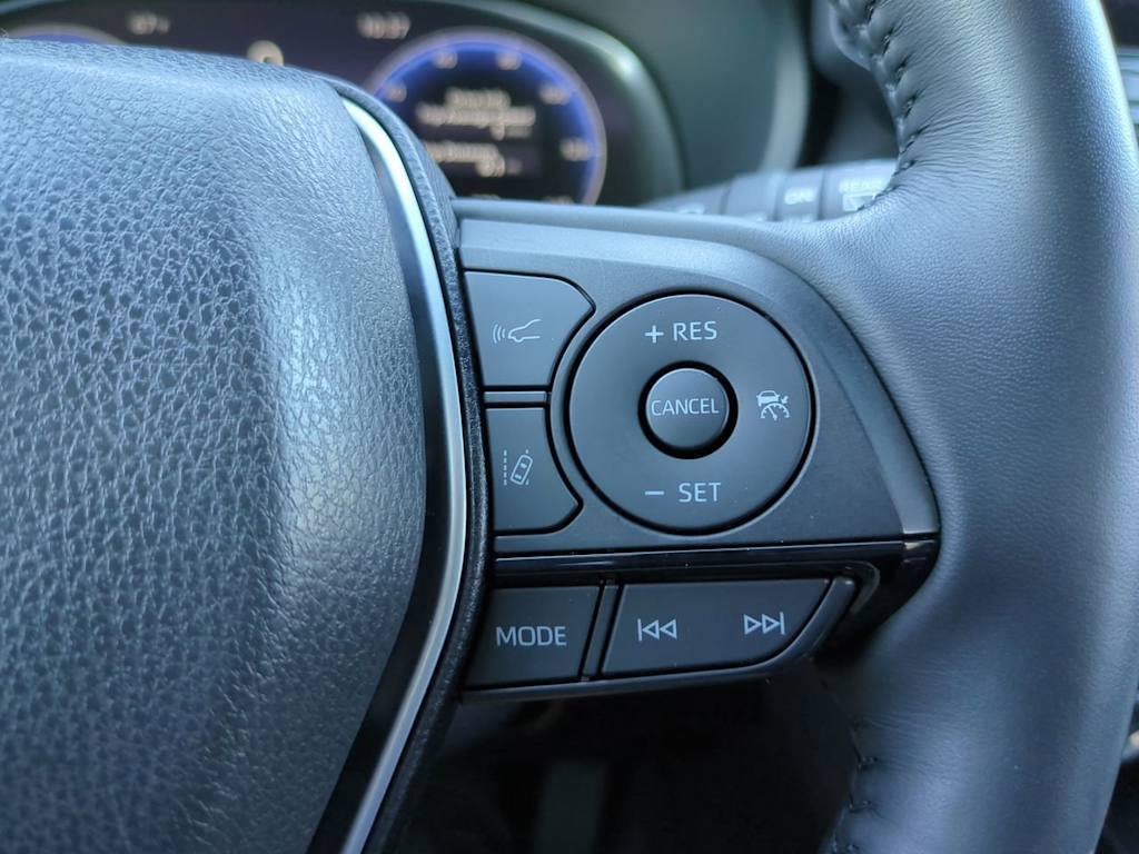 Thumbnail: 2024 Toyota Venza - 27