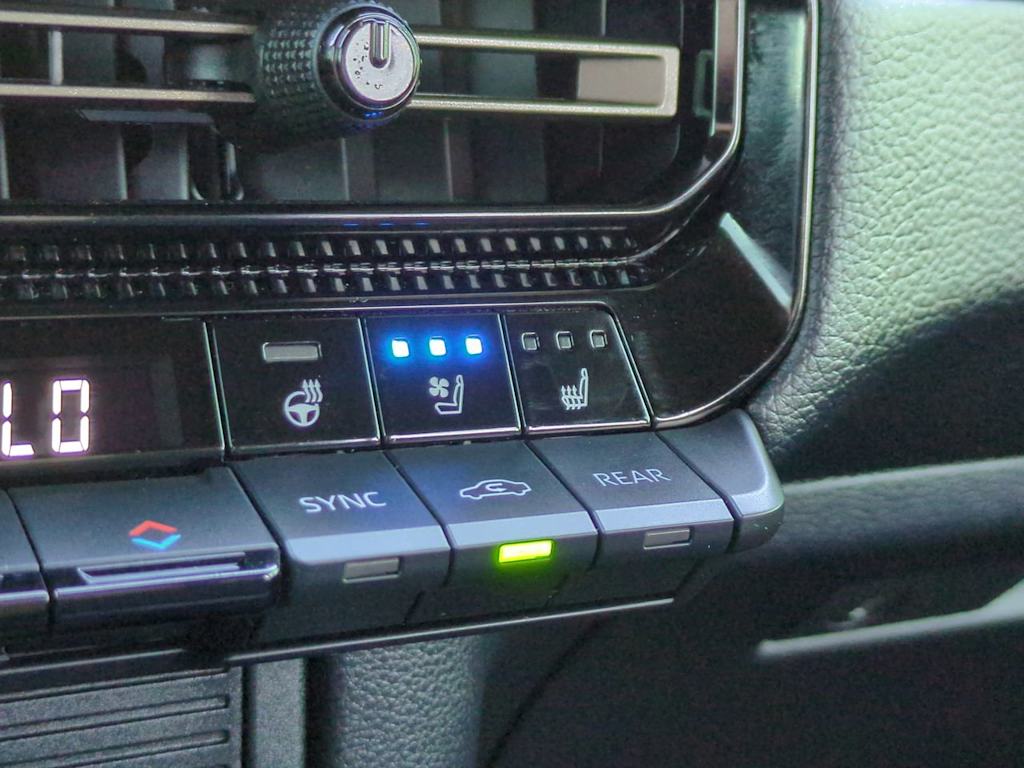 Thumbnail: 2024 Toyota Land Cruiser - 24