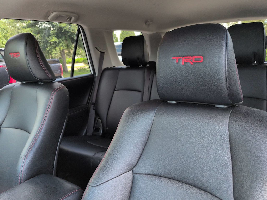 Thumbnail: 2018 Toyota 4Runner - 10