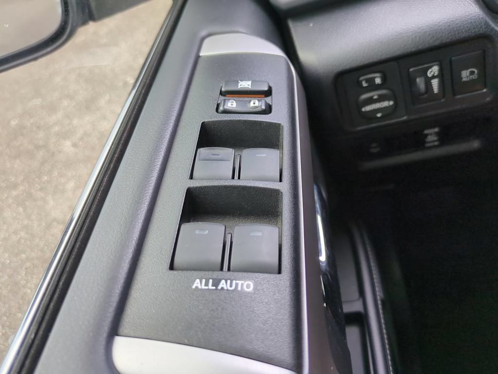 Thumbnail: 2021 Toyota 4Runner - 26