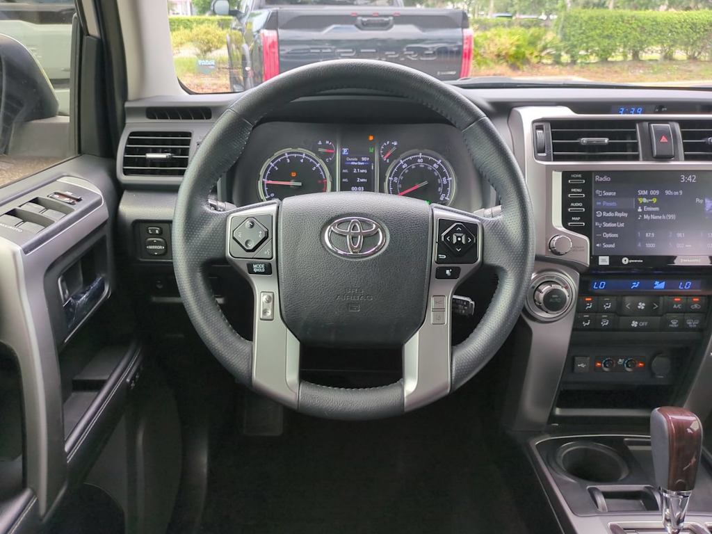 Thumbnail: 2021 Toyota 4Runner - 8