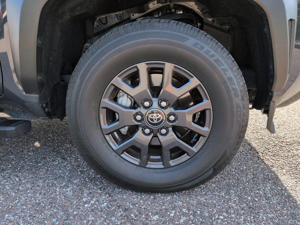 Thumbnail: 2025 Toyota 4Runner - 7