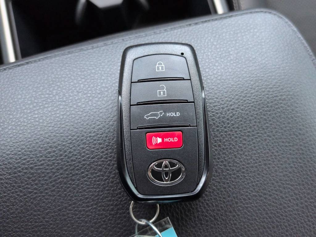 Thumbnail: 2026 Toyota 4Runner - 17