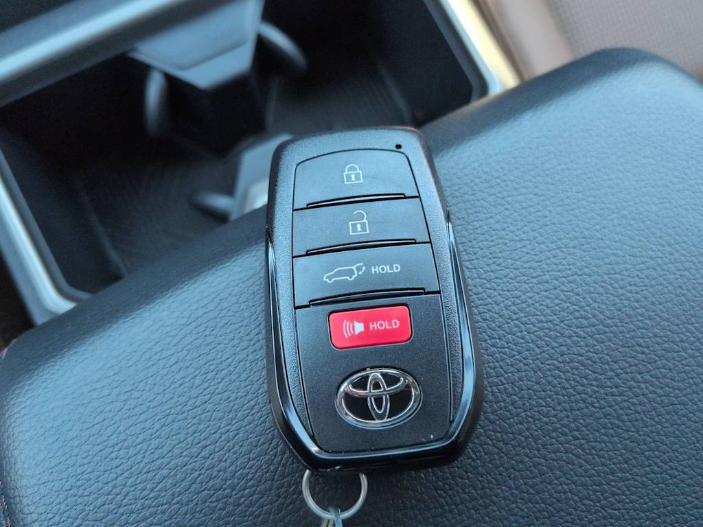 Thumbnail: 2026 Toyota 4Runner - 15