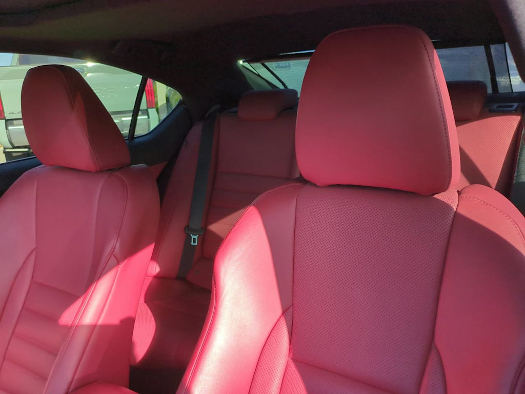 Thumbnail: 2023 Lexus IS - 10