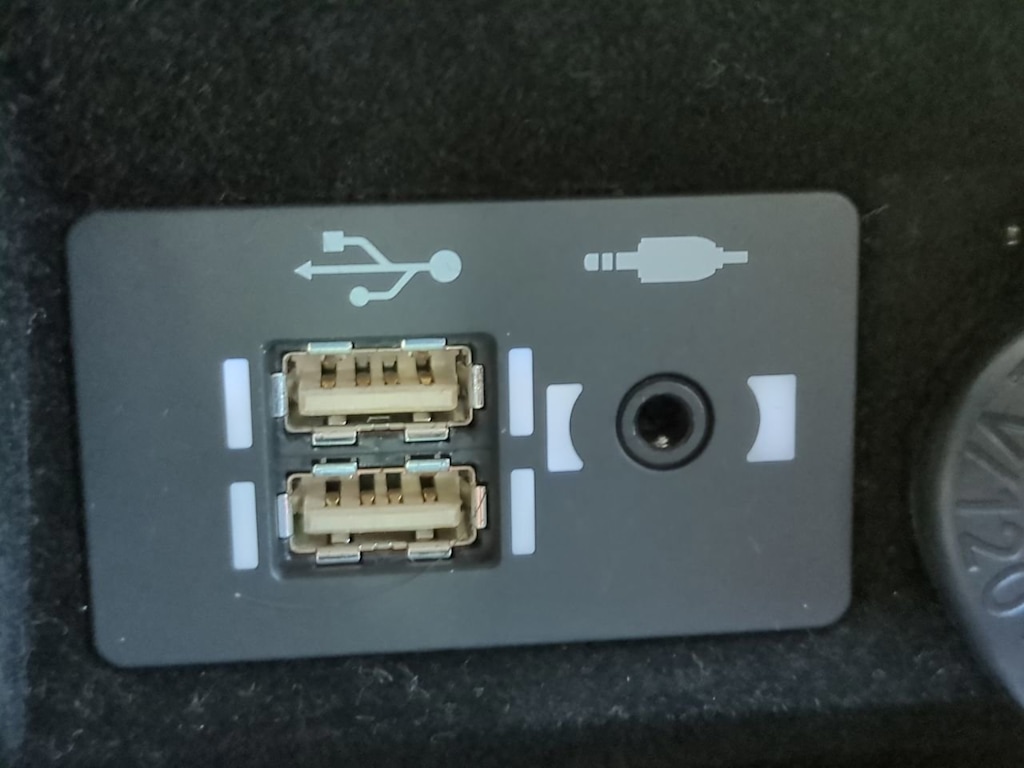 Thumbnail: 2023 Lexus IS - 24