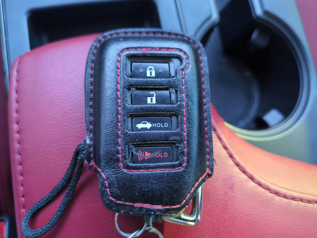 Thumbnail: 2023 Lexus IS - 14