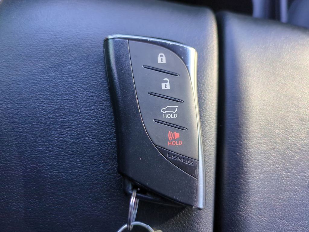 Thumbnail: 2023 Lexus GX - 16