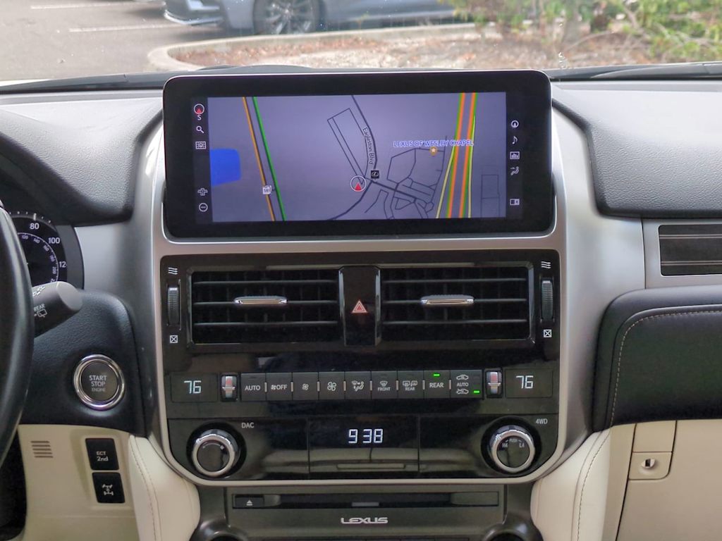 Thumbnail: 2022 Lexus GX - 14