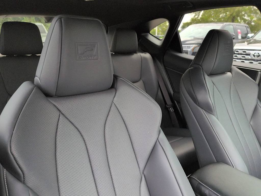 Thumbnail: 2025 Lexus ES - 9