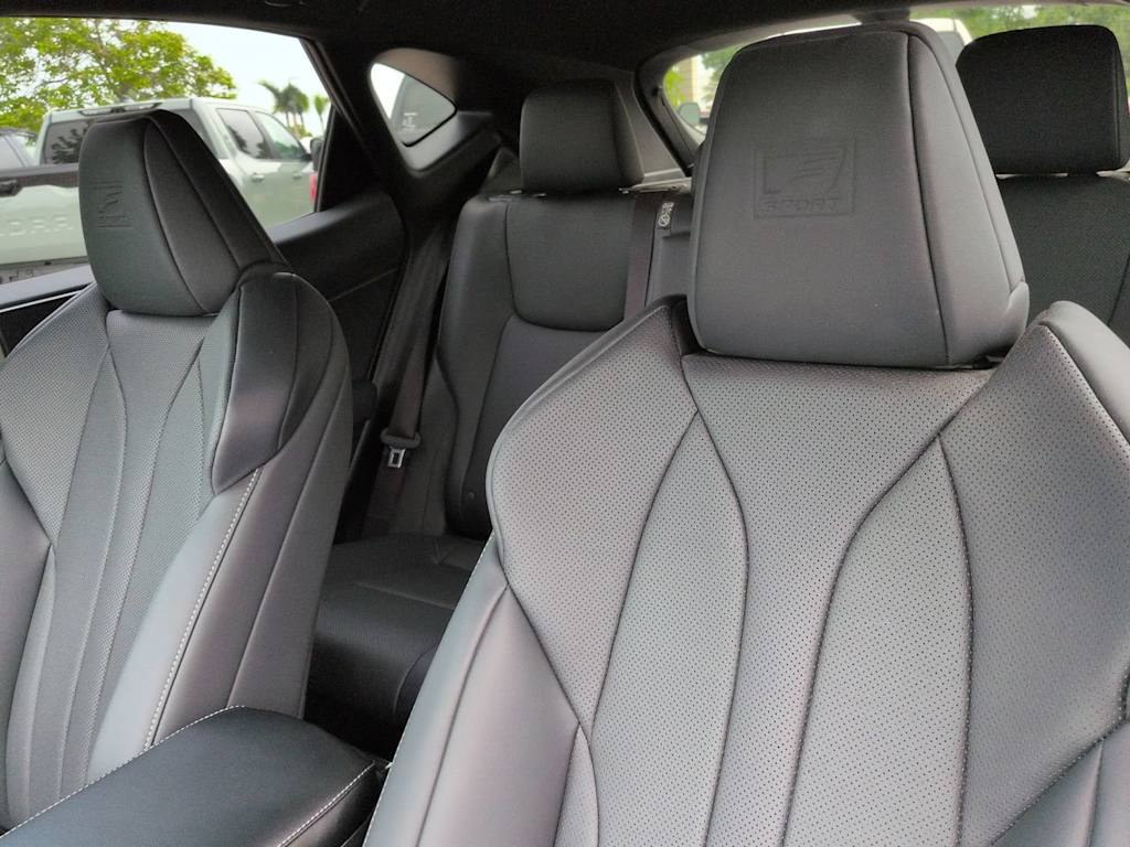 Thumbnail: 2025 Lexus ES - 10