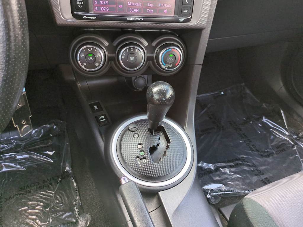 Thumbnail: 2015 Scion tC - 9