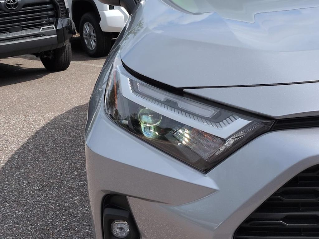 Thumbnail: 2024 Toyota RAV4 - 18
