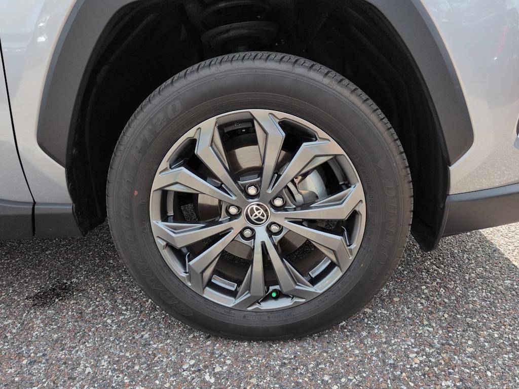 Thumbnail: 2024 Toyota RAV4 - 8